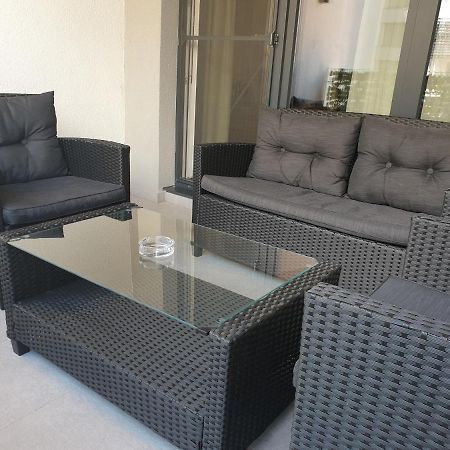 Qualis Apartament2 Lägenhet Braşov Exteriör bild