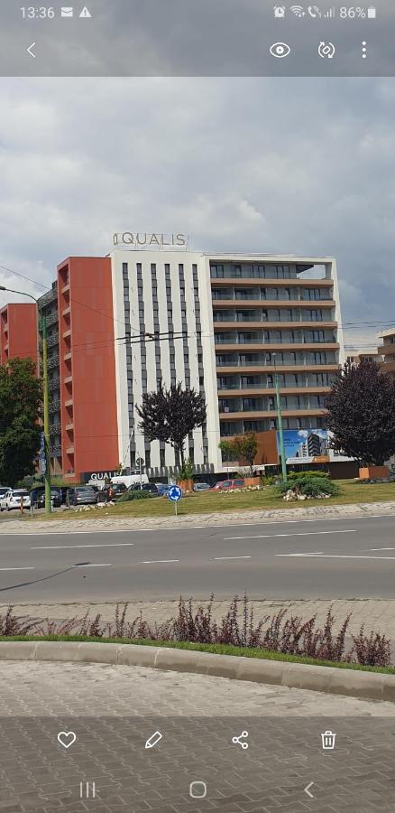 Qualis Apartament2 Lägenhet Braşov Exteriör bild