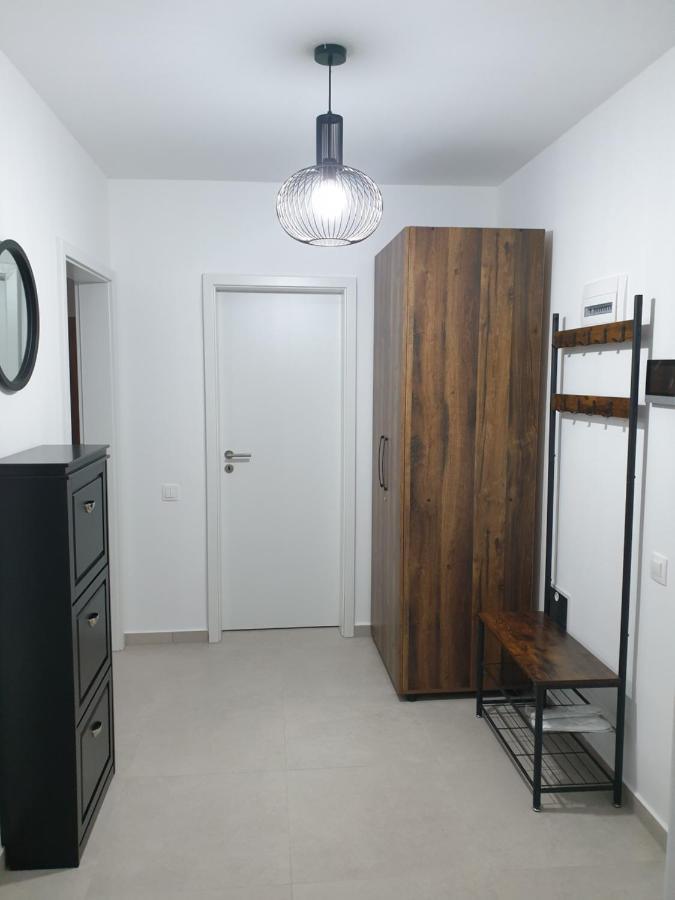 Qualis Apartament2 Lägenhet Braşov Exteriör bild