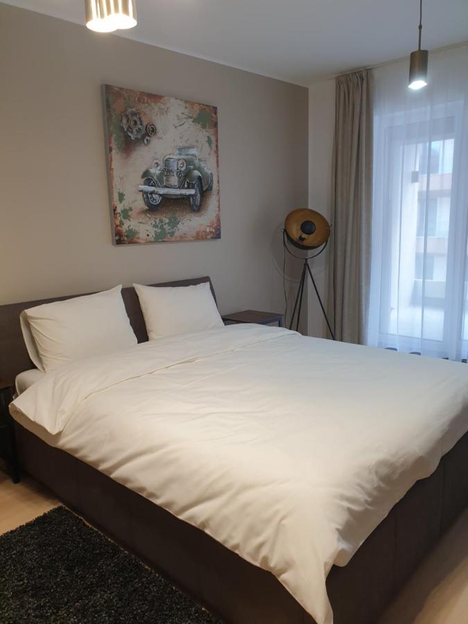 Qualis Apartament2 Lägenhet Braşov Exteriör bild